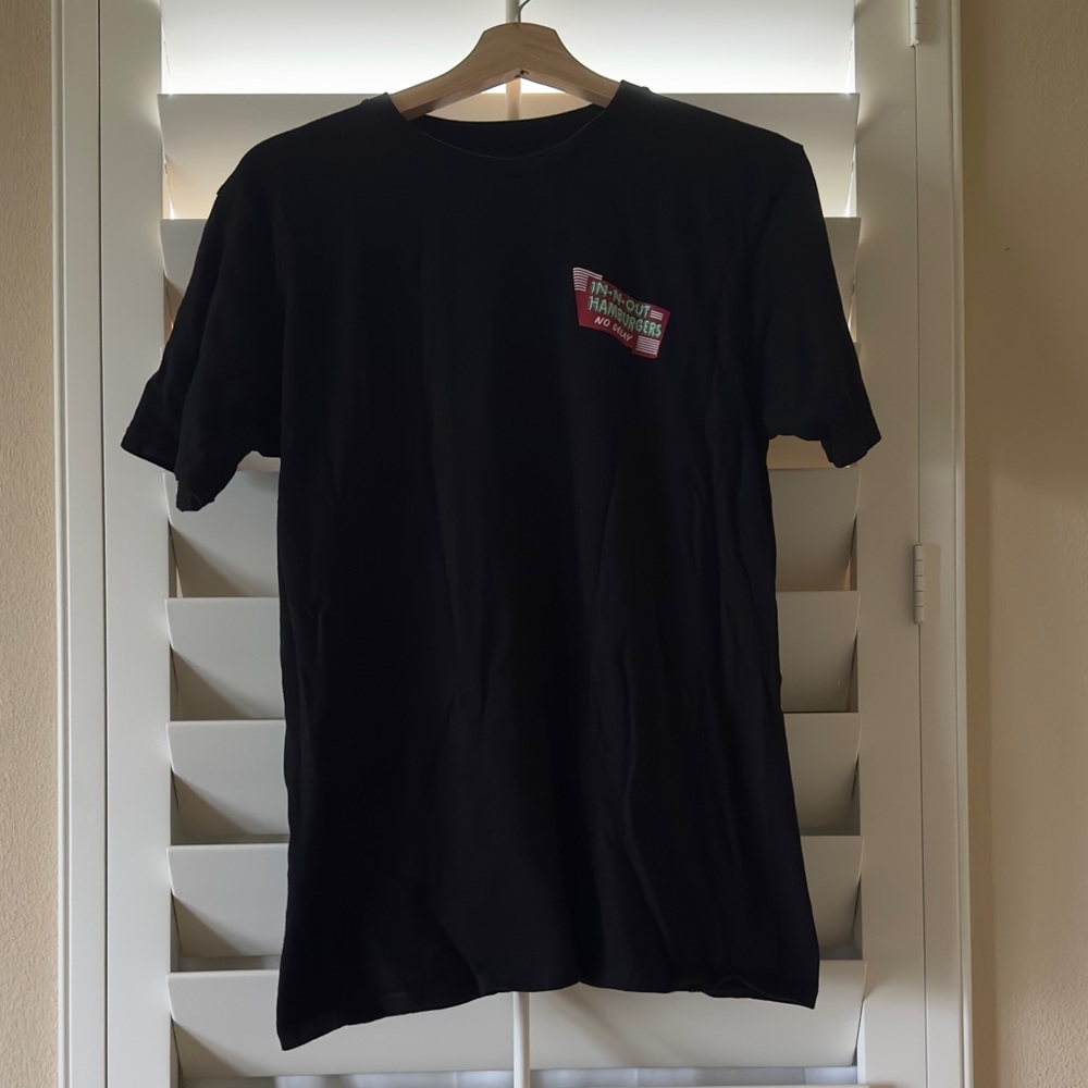 🍍 In n Out Burger collector Tshirt 2023 QUALITY-N-SPEED BLACK🍍